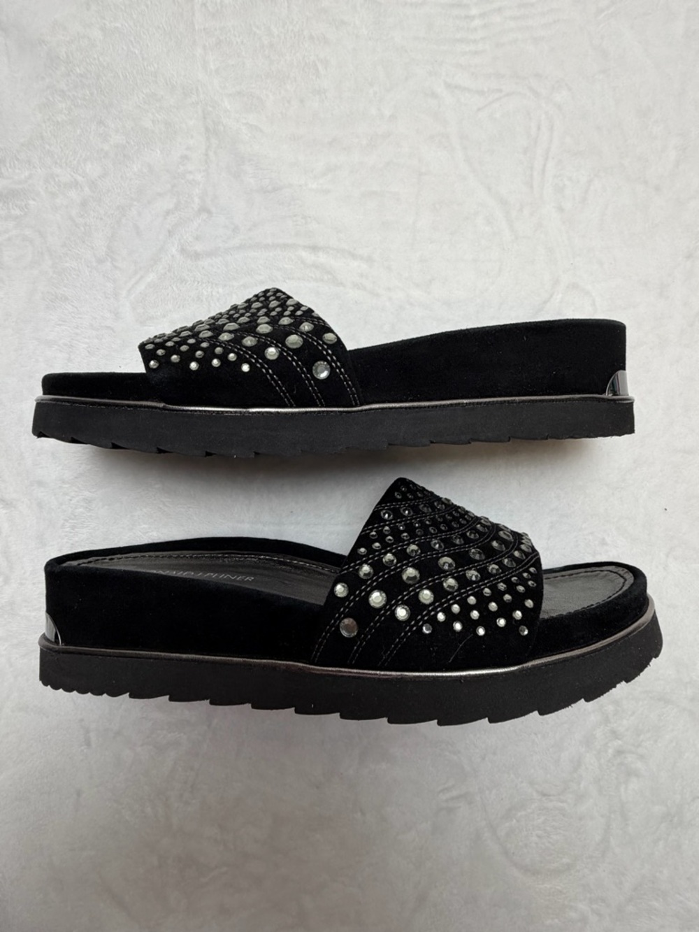 Donald Pliner Cava Slide Platform Wedge 8M Black Rhinestones Modern Chic NWOB - Picture 7 of 11